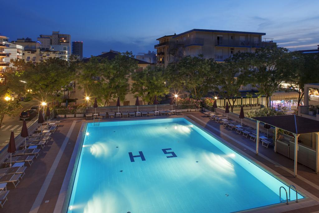 Hotel Sofia 리도 디 예솔로 외부 사진