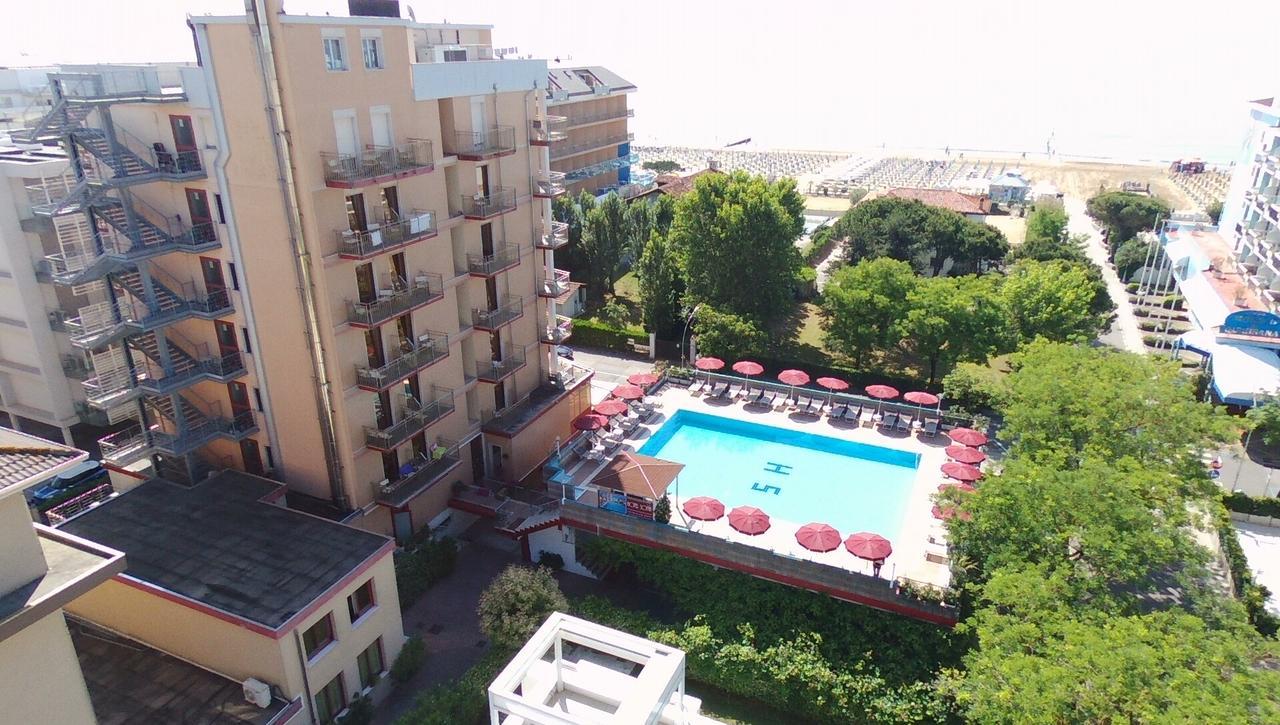Hotel Sofia 리도 디 예솔로 외부 사진